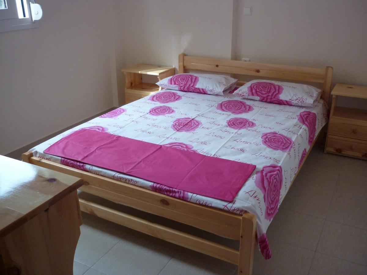 Helios Apartamento Vrasná Quarto foto